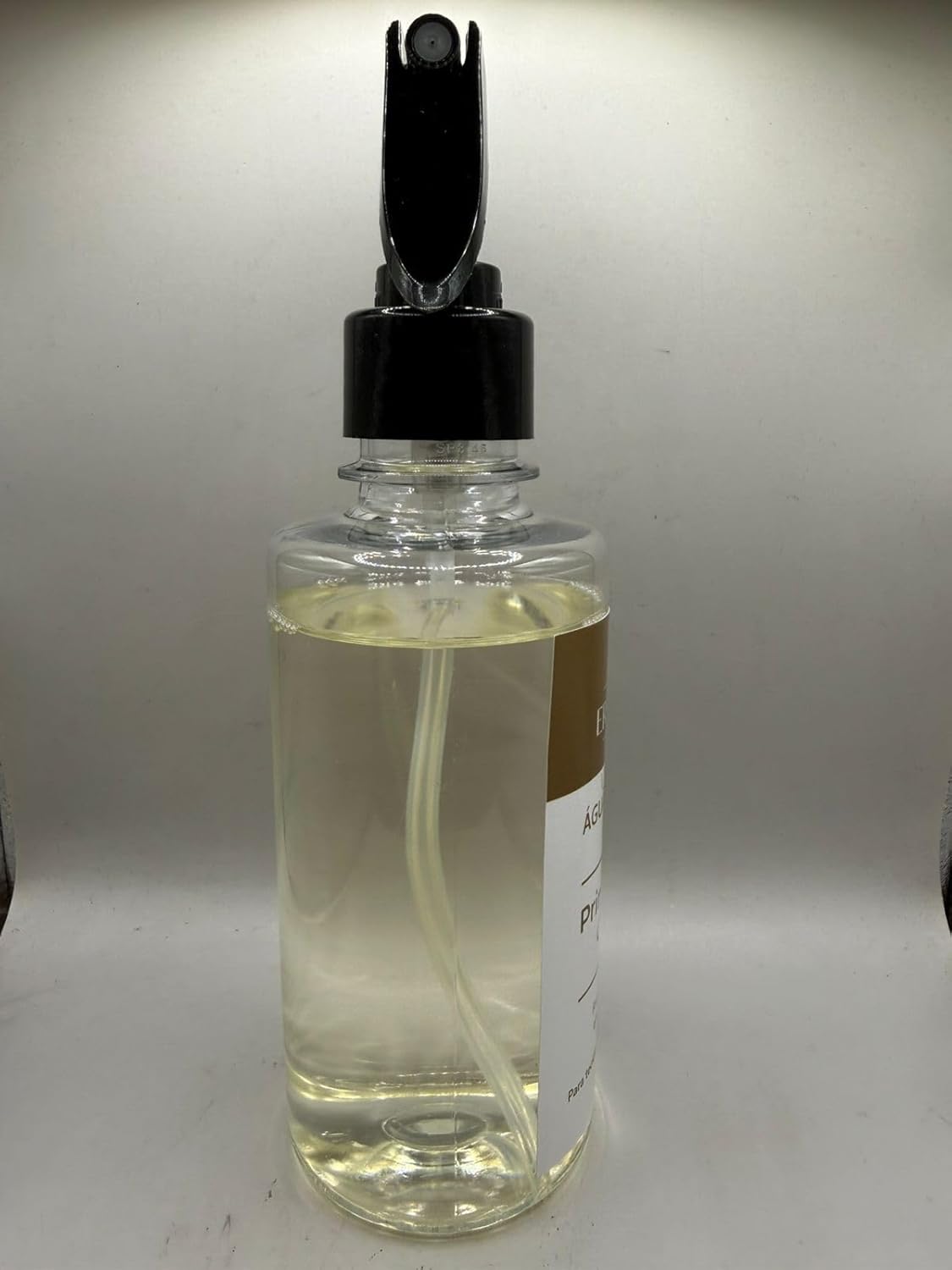 Água Perfumada Para Tecidos Sem Corante Eri Botanic 500ml Aroma Floral Levemente Adocicado (Primavera em Campos)