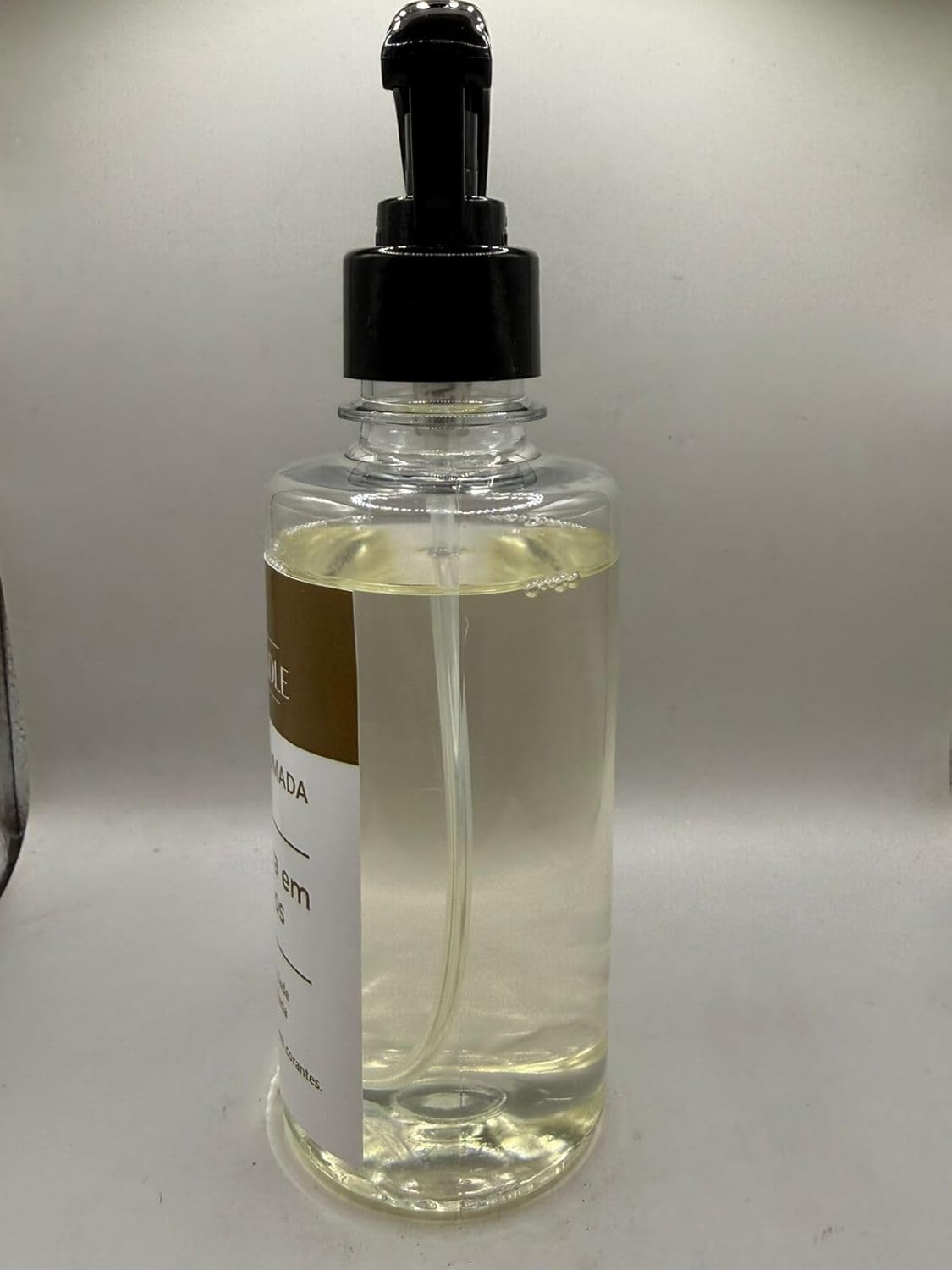 Água Perfumada Para Tecidos Sem Corante Eri Botanic 500ml Aroma Floral Levemente Adocicado (Primavera em Campos)